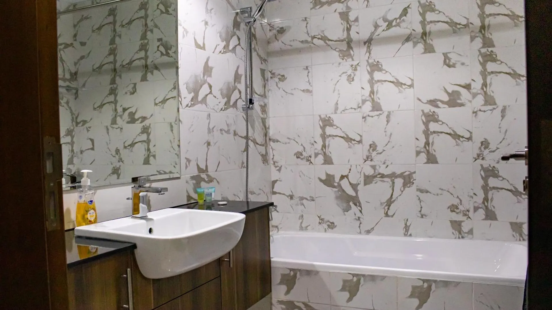Apartment Hala Holiday Homes- Marina Residence, Al Hamra Village Ras al-Khaimah